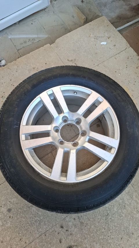 Təkər 265/60 R18 — Bakı