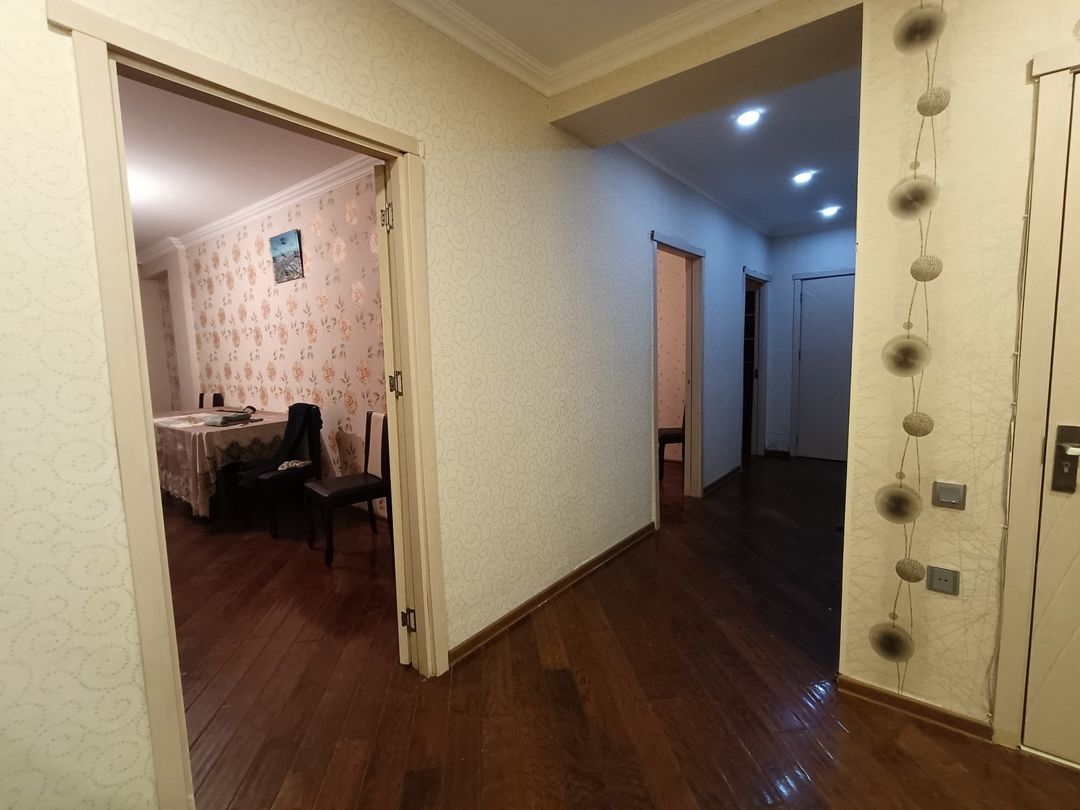 İcarəyə verilir 3 otaqlı yeni tikili 110 m² — Mənzil, Bakı (8)
