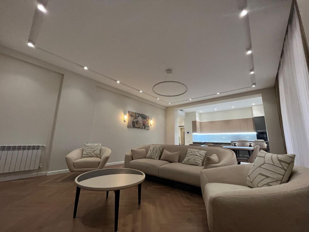 İcarəyə verilir 4 otaqlı yeni tikili 180 m² — Mənzil, Bakı (3)