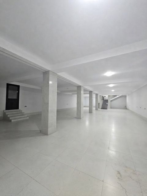 Obyekt icarəyə verilir, 250 m², Qara Qarayev metrosu yaxınlığı, Bakı — Ibrahimova Aybeniz