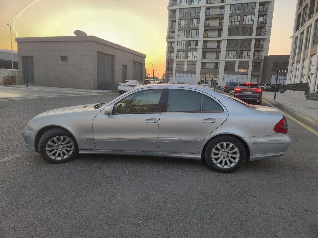 Mercedes E 220, 2.2 L, 2006 il, 284 459 km — Avtomobillər, Bakı (5)