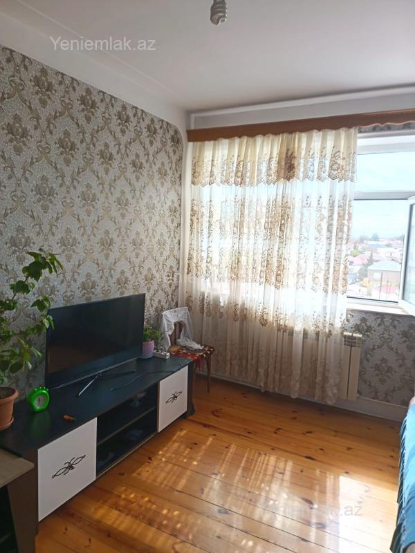 Satılır 3 otaqlı Bina evi menzil (Köhnə tikili), 100 m², Suraxanı rayonu — Mənzil, Bakı (2)