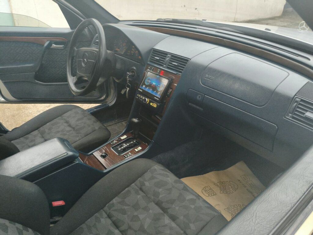 Mercedes C 220, 2.2 L, 1995 il, 631 283 km 10-NE-636 — Avtomobillər, Bakı (5)