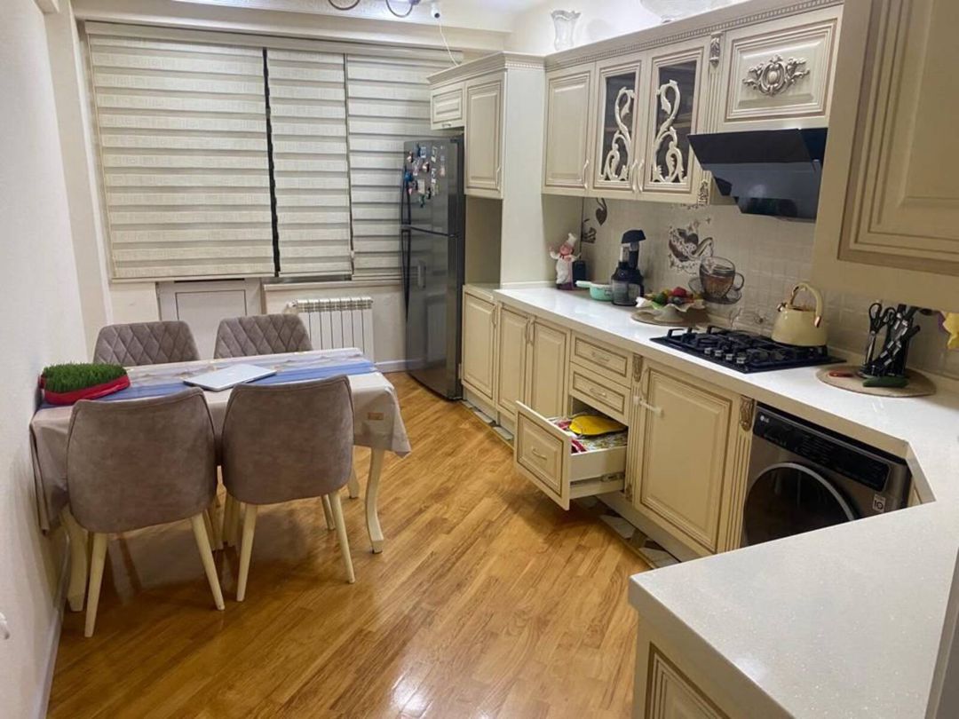 Satılır 3 otaqlı köhnə tikili 100 m² — Mənzil, Bakı (11)