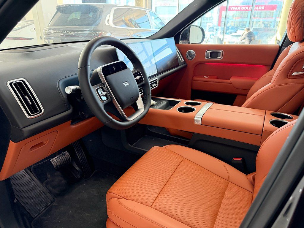 Li Auto L9, 1.5 L, 52.3 kWh, 2025 il, yeni — Avtomobillər, Bakı (11)