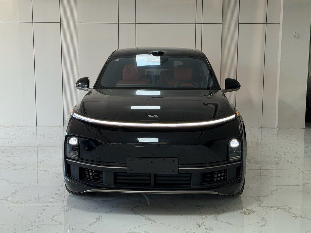 Li Auto L9, 1.5 L, 52.3 kWh, 2025 il, yeni — Avtomobillər, Bakı (2)