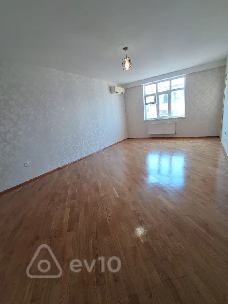 2 otaqlı mənzil, 100 m², Təbriz küçəsi — Bakı
