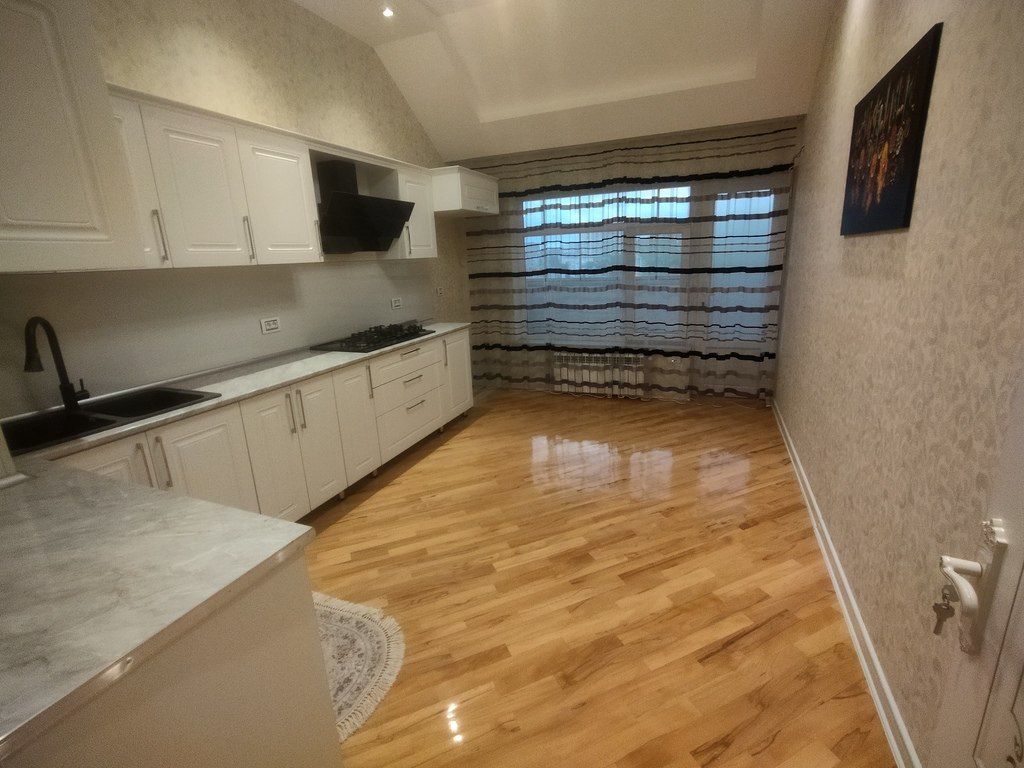Satılır 4 otaqlı yeni tikili 185 m² — Mənzil, Bakı (11)