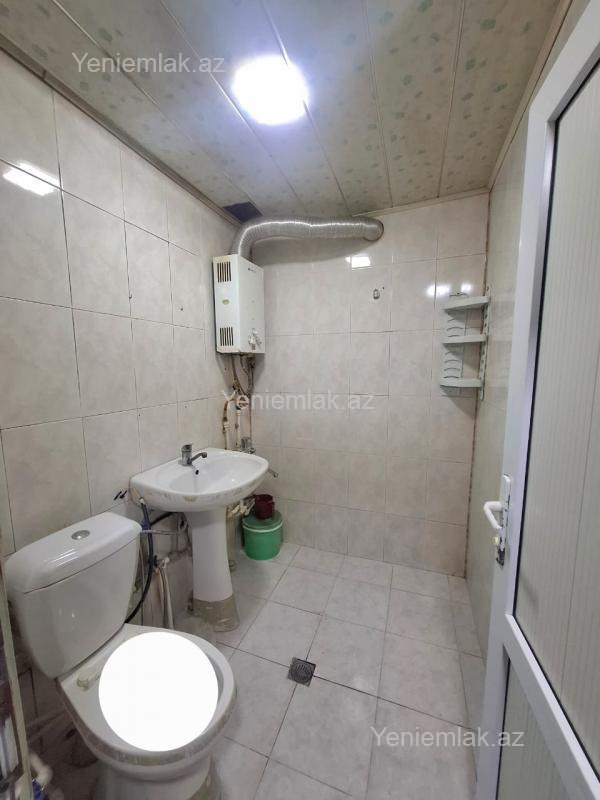 Satılır 3 otaqlı Bina evi menzil (Köhnə tikili), 62 m², 5-ci mikrorayon — Mənzil, Sumqayıt (10)