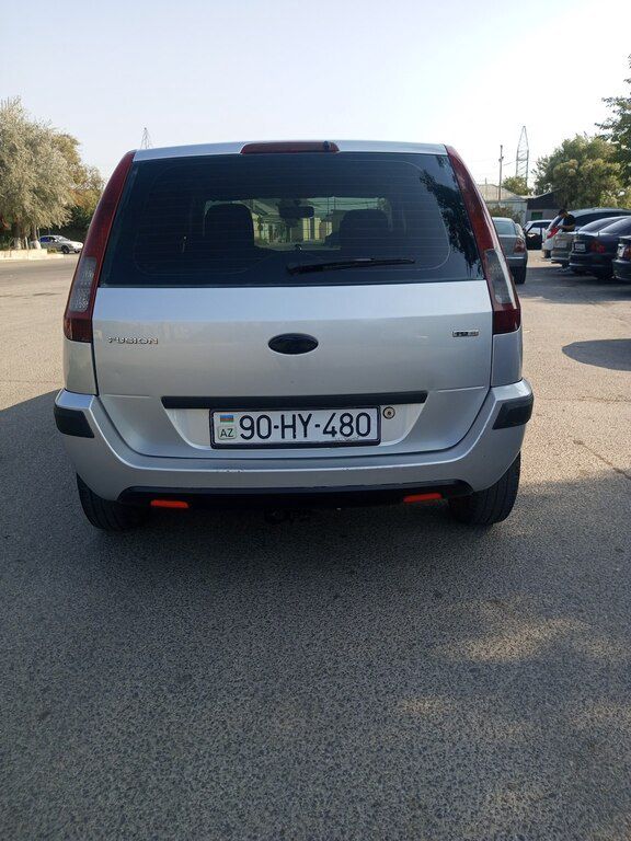 Ford Fusion, 1.4 L, 2007 il, 331 000 km 90-HY-480 — Avtomobillər, Sumqayıt (6)