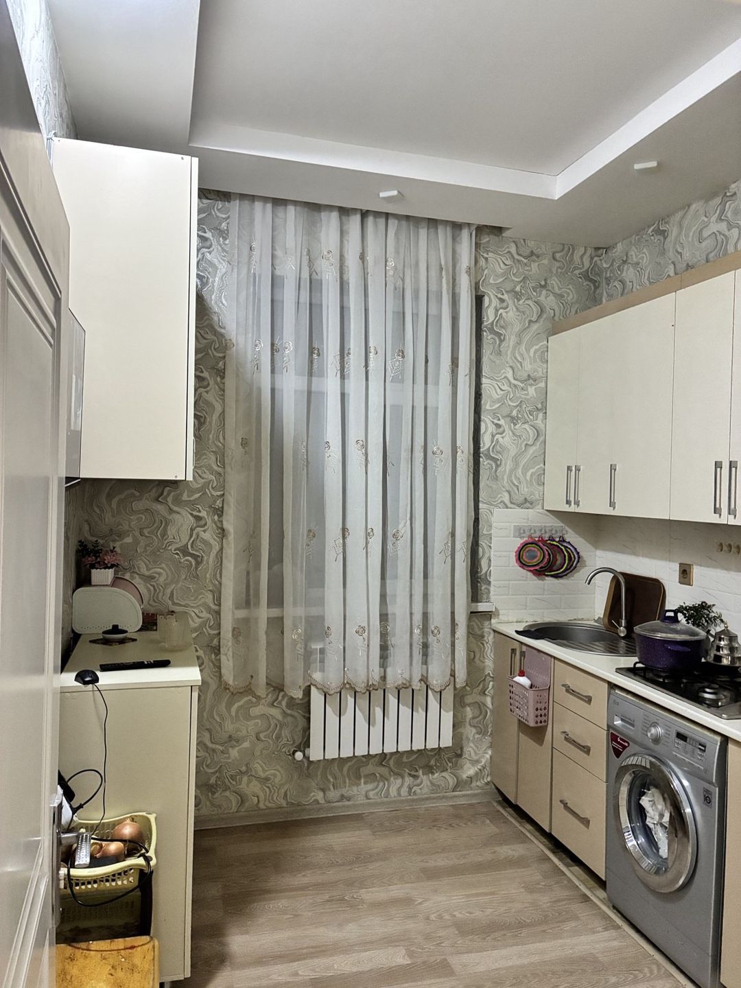 Satılır 4 otaqlı həyət evi/bağ evi 200 m² — Ev, villa, Bakı (2)