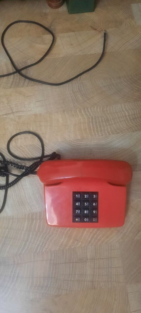Stasionar telefon — Xaliq