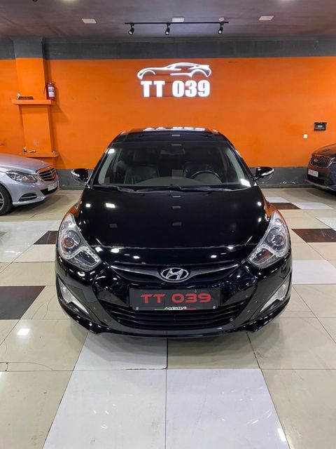 Hyundai i40, 2.0 L, 2014 il, 195 000 km — 21 900 ₼ · Sumqayıt · Avtomobillər Hyundai i40, 2.0 L, 2014 il, 195 000 km — Sumqayıt