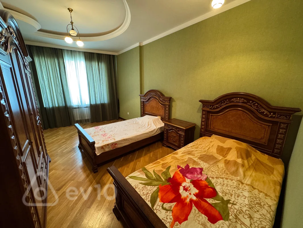 4 otaqlı mənzil, 260 m², Həsən Əliyev küç — kirayə — Mənzil, Bakı (5)