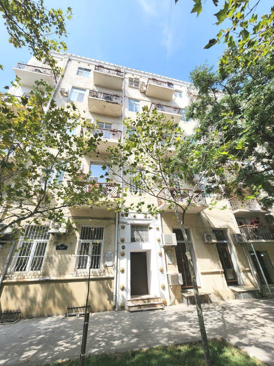 İcarəyə verilir 2 otaqlı köhnə tikili 70 m² — Mənzil, Bakı (7)