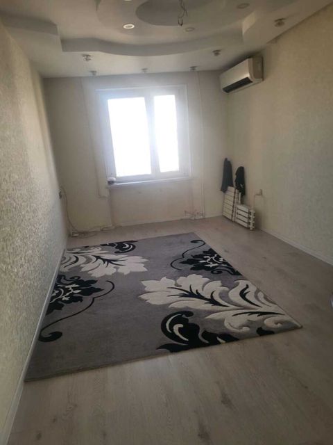 Satılır 3 otaqlı köhnə tikili 60 m² — Bakı
