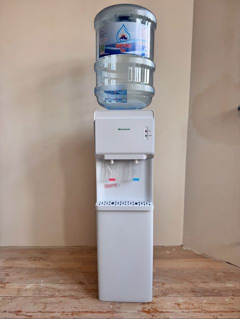 Su dispenseri — Bakı