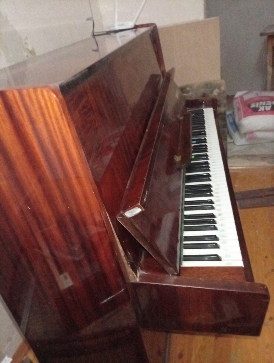 Piano — Musiqiə alətləri, Bakı (2)