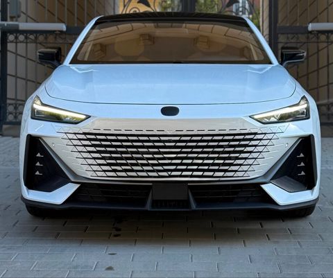 Changan Uni-V, 2.0 L, 2023 il, 94 000 km — 37 200 ₼ · Bakı · Avtomobillər Changan Uni-V, 2.0 L, 2023 il, 94 000 km — Bakı