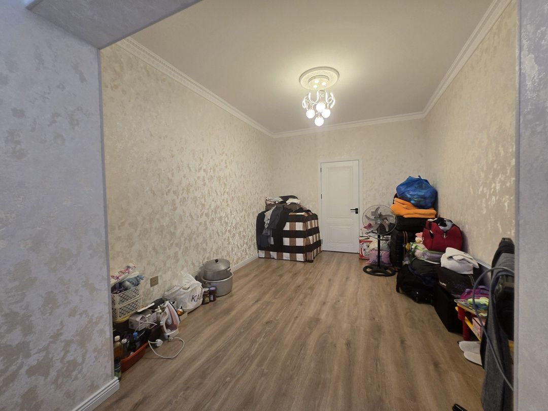 Satılır 4 otaqlı köhnə tikili 120 m² — Mənzil, Bakı (8)