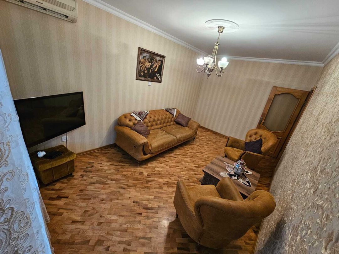 Satılır 4 otaqlı köhnə tikili 84 m² — Mənzil, Bakı (6)