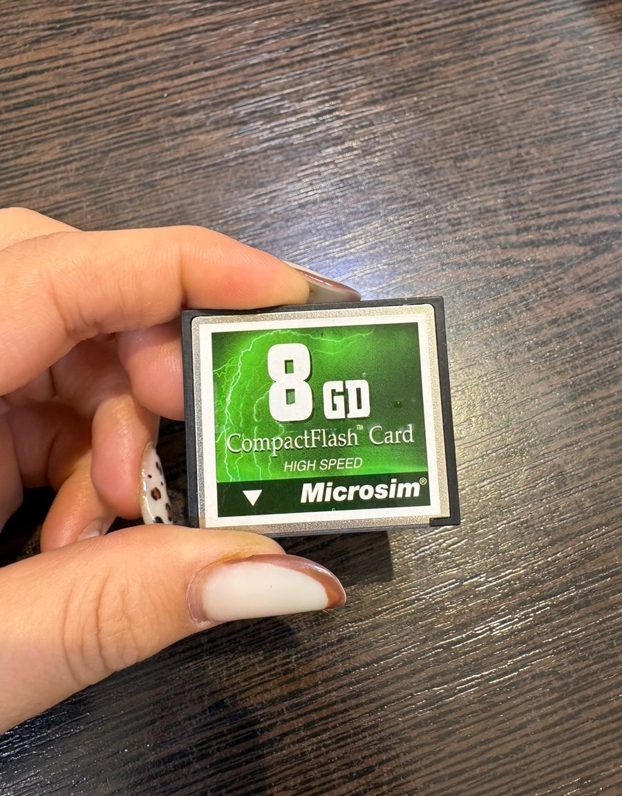 128 GB yaddaş kartı — Yaddaş kartları, Bakı