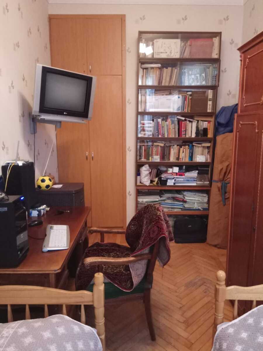 Satılır 2 otaqlı köhnə tikili 65 m² — Mənzil, Bakı (7)