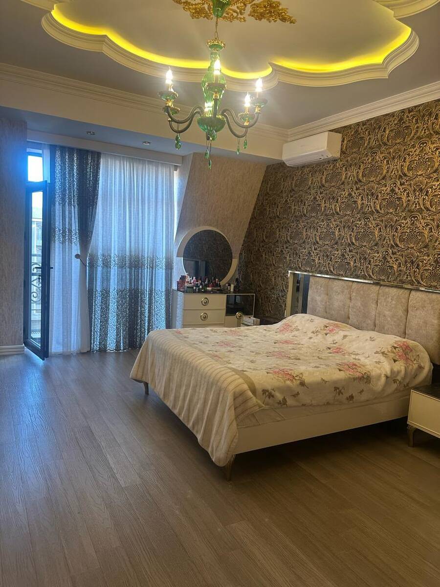 Satılır 5 otaqlı yeni tikili 220 m² — Mənzil, Bakı (12)
