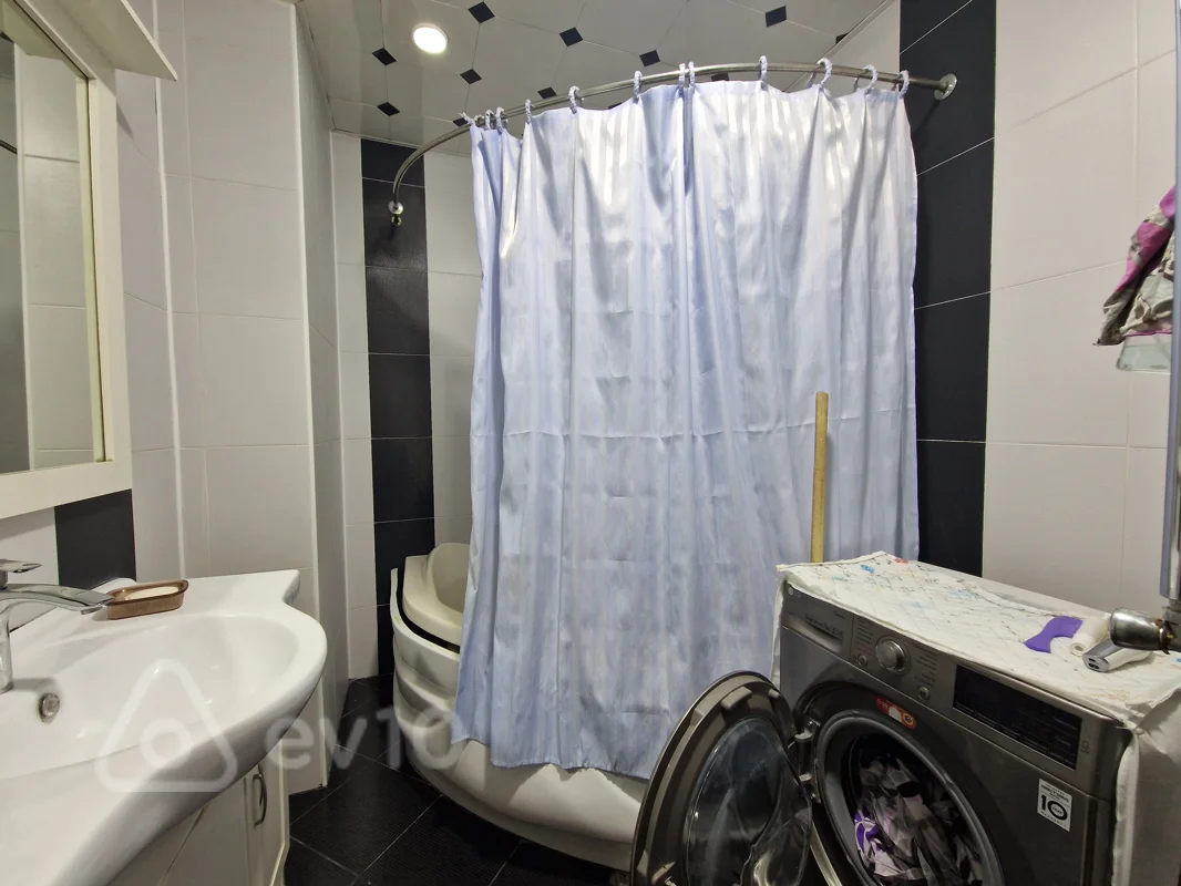 3 otaqlı mənzil, 111 m², Rüstəm Rüstəmov küçəsi — Mənzil, Bakı (12)