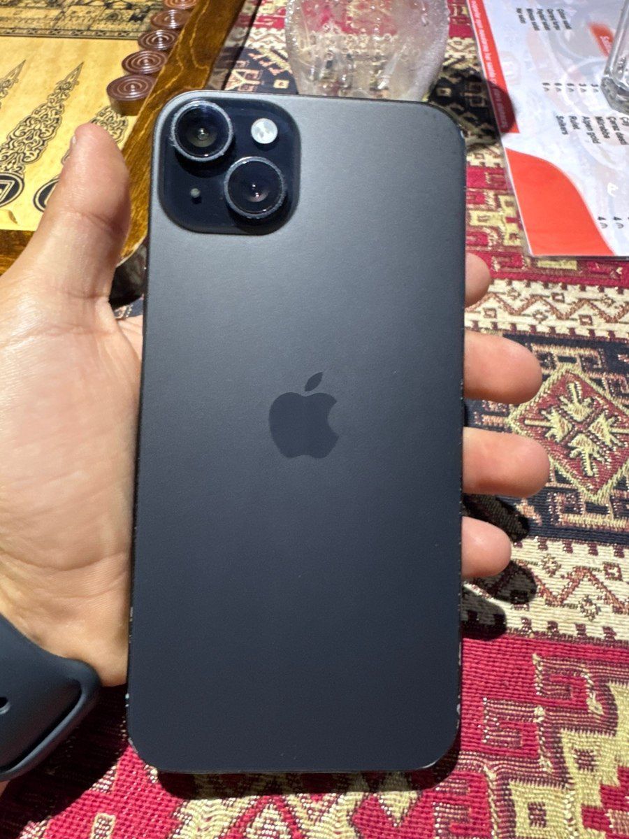 Apple iPhone 15 Plus Black 128GB/6GB — Smartfonlar, Bakı