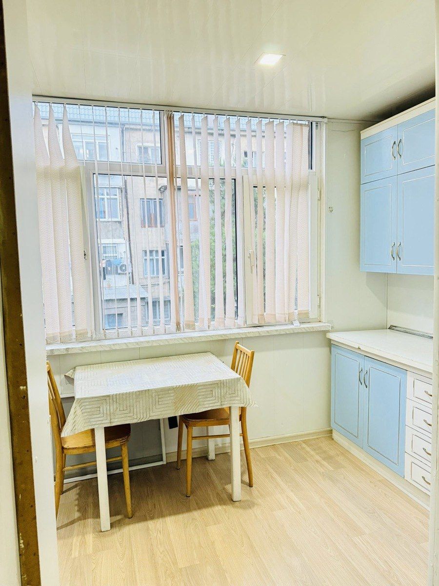 Satılır 3 otaqlı köhnə tikili 75 m² — Mənzil, Bakı (8)