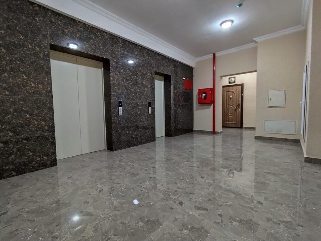 3 otaqlı, Yeni tikili, 138 kv. m — Mənzil, Bakı (2)