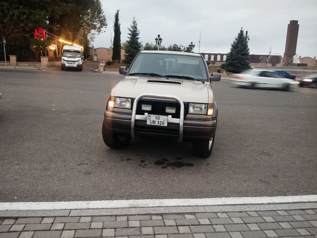 Opel Monterey, 1994 il 10-UB-326 — Avtomobillər, Gəncə (7)