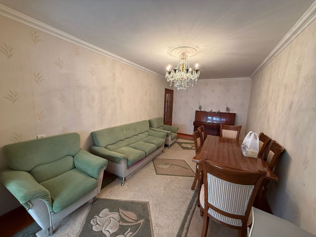 Satılır 4 otaqlı köhnə tikili 90 m² — Mənzil, Bakı (2)