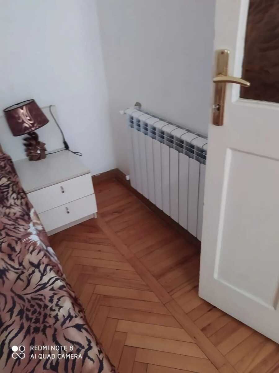 İcarəyə verilir 2 otaqlı köhnə tikili 70 m² — Mənzil, Bakı (5)