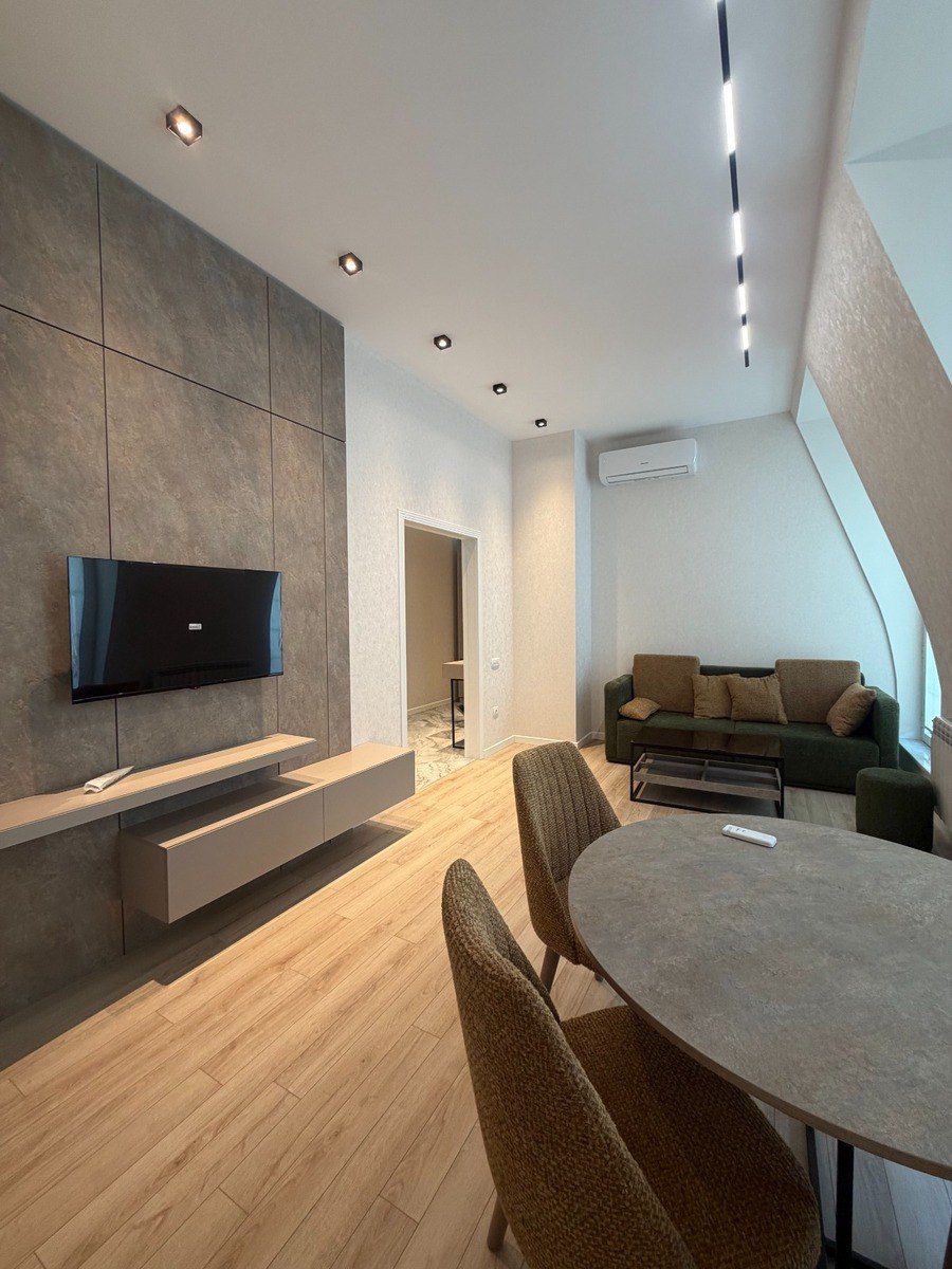 Satılır 2 otaqlı yeni tikili 83 m² — Mənzil, Bakı