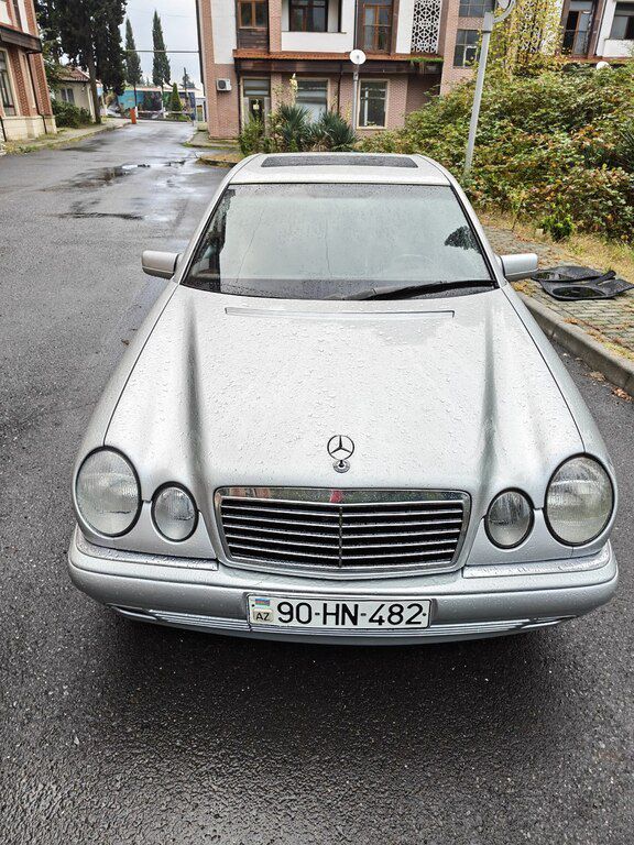 Mercedes E 280, 2.8 L, 1999 il, 300 200 km 90-HN-482 — Avtomobillər, Zaqatala (5)