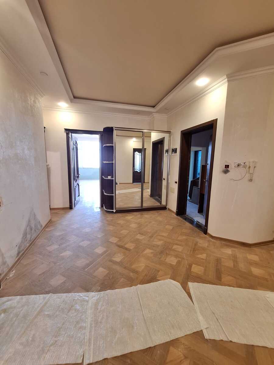 Satılır 3 otaqlı yeni tikili 160 m² — Mənzil, Bakı (6)
