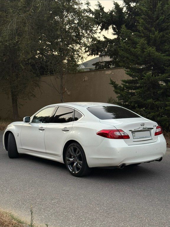 Infiniti Q70S, 3.7 L, 2014 il, 239 000 km — Avtomobillər, Bakı (6)