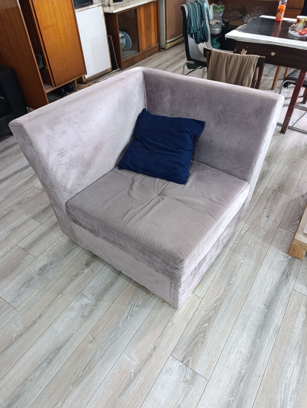 İşlənmiş, Kreslo, Vеlur parça, Kredit yoxdur, Ödənişli çatdırılma — Kreslolar, Bakı