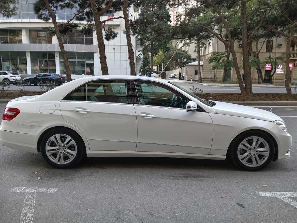 Mercedes E 250, 1.8 L, 2012 il, 121 000 km 10-PR-953 — Avtomobillər, Bakı (4)
