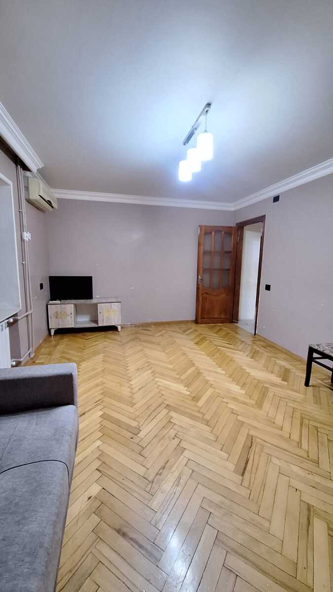İcarəyə verilir 3 otaqlı köhnə tikili 80 m² — Mənzil, Bakı (2)