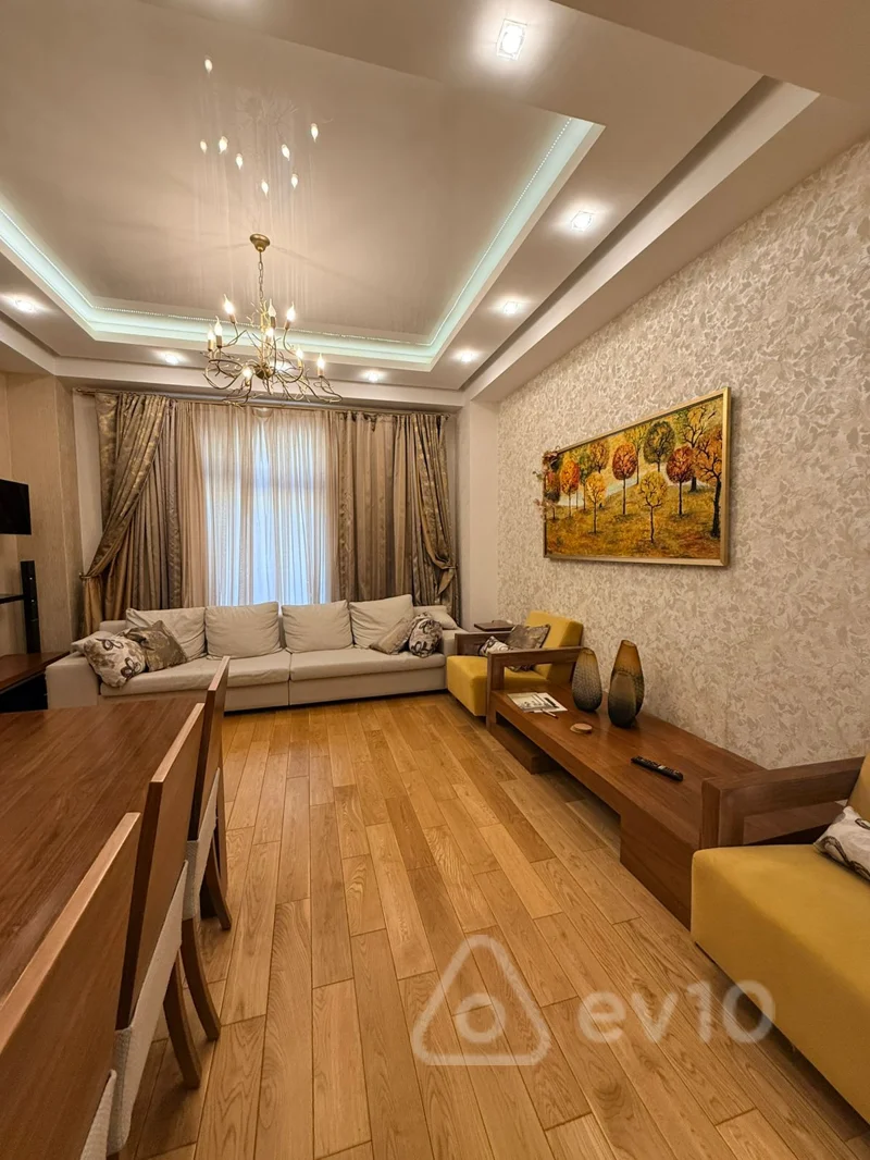 4 otaqlı mənzil, 150 m², Xeqani Rustemov kucesi — Mənzil, Bakı (3)