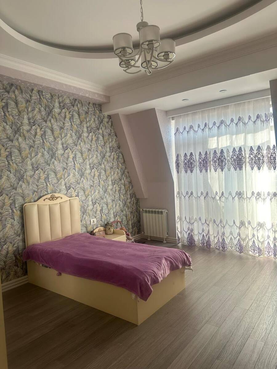 Satılır 5 otaqlı yeni tikili 220 m² — Mənzil, Bakı (7)