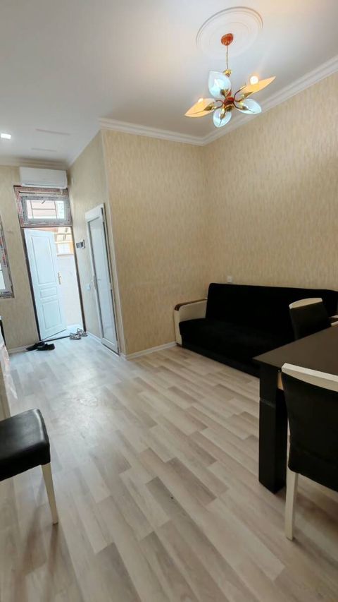 Satılır 2 otaqlı həyət evi/bağ evi 40 m² — 55 000 ₼ · Xırdalan · Ev, villa Satılır 2 otaqlı həyət evi/bağ evi 40 m² — Xırdalan