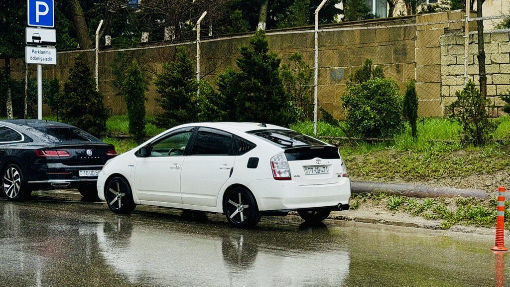 Toyota Prius, 1.5 L, 1.3 kWh, 2008 il, 450 000 km — Avtomobillər, Bakı (2)