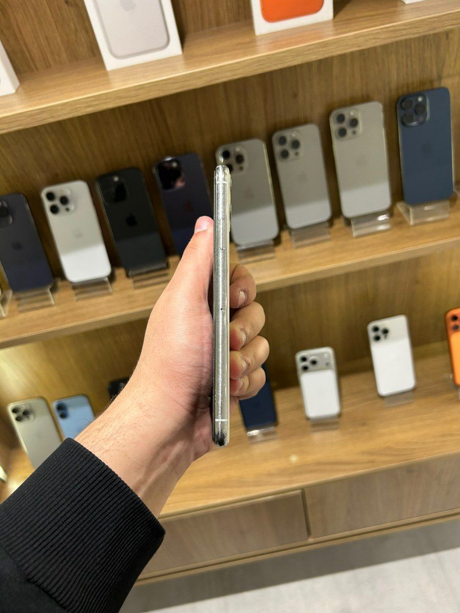 Apple iPhone 11 Pro Max Silver 64GB/4GB — Smartfonlar, Bakı (2)
