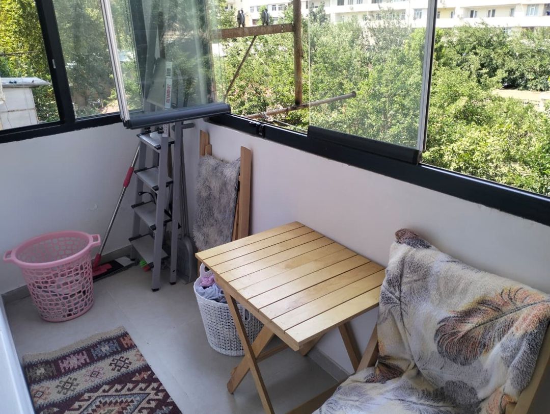 Satılır 4 otaqlı köhnə tikili 110 m² — Mənzil, Bakı (9)