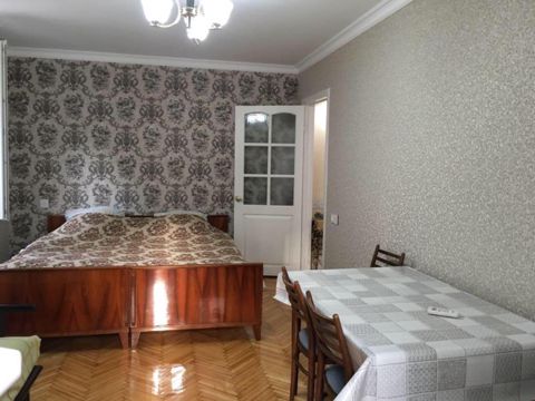 İcarəyə verilir 1 otaqlı köhnə tikili 35 m² — 500 ₼ · Bakı · Mənzil İcarəyə verilir 1 otaqlı köhnə tikili 35 m² — Bakı