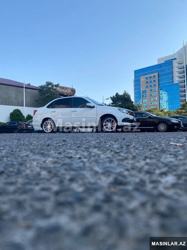 Lada granta, 2024 il 90-YF-805 — Avtomobillər, Bakı (3)